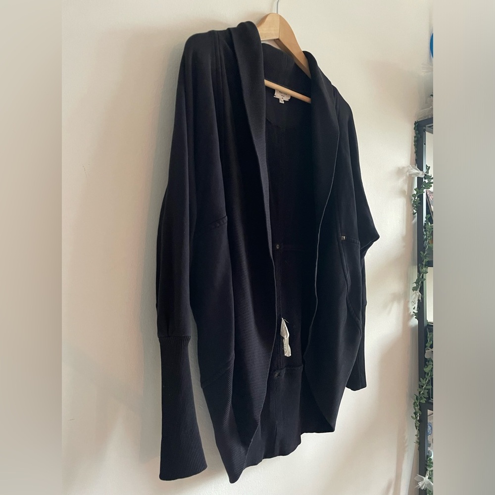 Aritzia Wilfred Free Diderot Cocoon Oversized Cardigan Dark Academia GrungeGoth - Picture 8 of 8